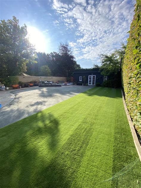 artificial grass brentwood